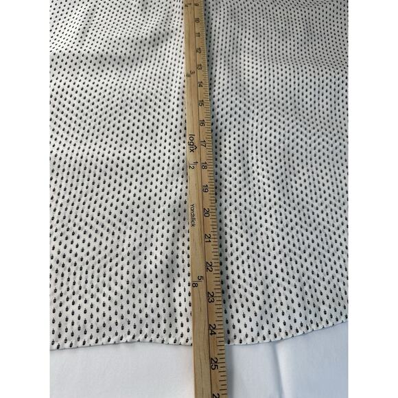 Ann Taylor LOFT White W/ Black Print No Show Buttons Blouse Top Sz S Classic EUC - Picture 16 of 16